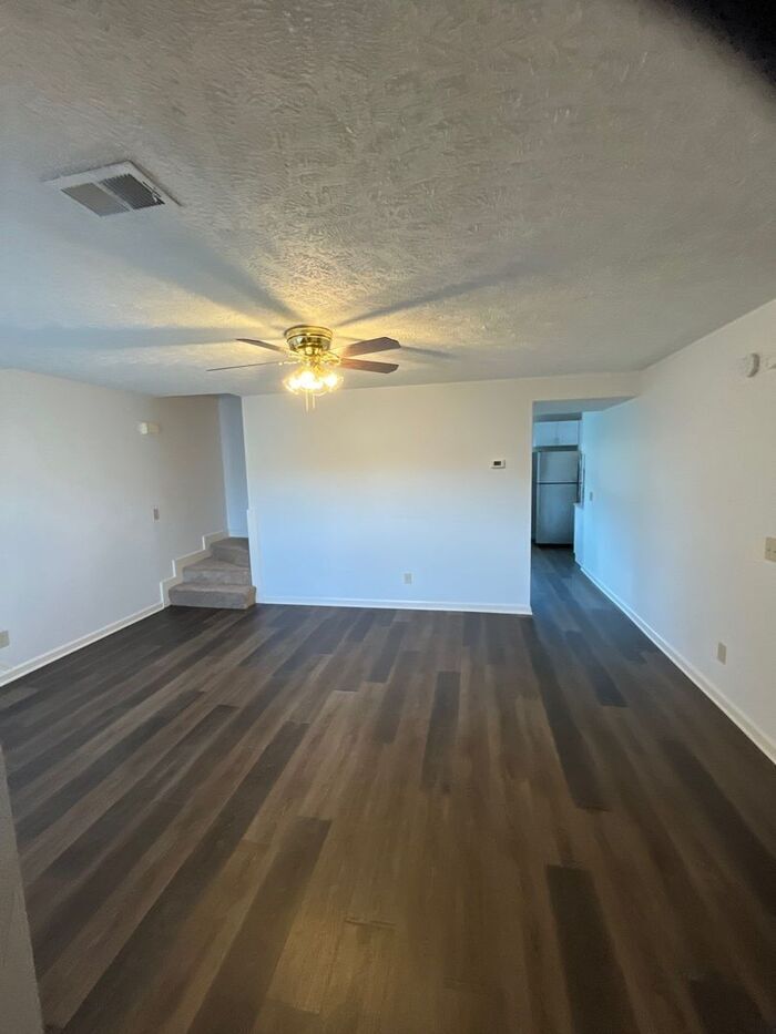 Building Photo - 605 Federal Ct