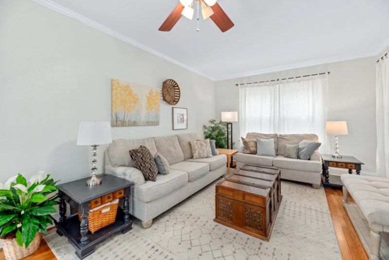 Building Photo - 425 N Bluff St