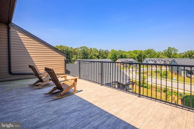 Building Photo - 7312 Red Pond Ct