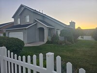 Building Photo - 660 60 E