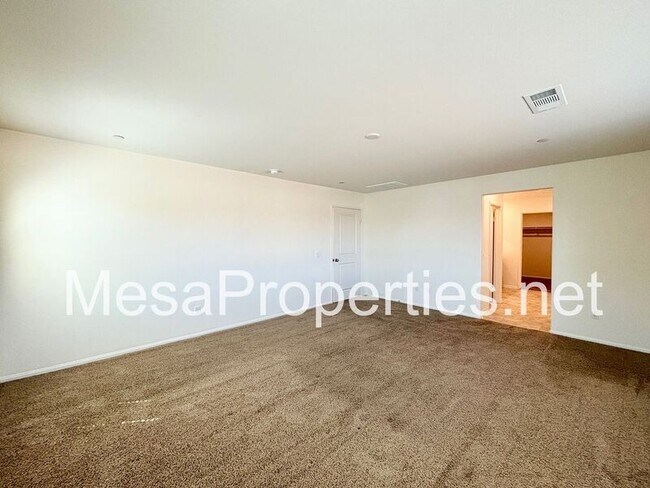Building Photo - 14311 Bear Valley Rd