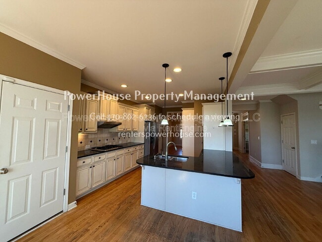 Building Photo - 6146 Queens River Dr