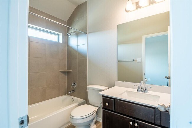 Building Photo - 12502 Llano Estacado Dr