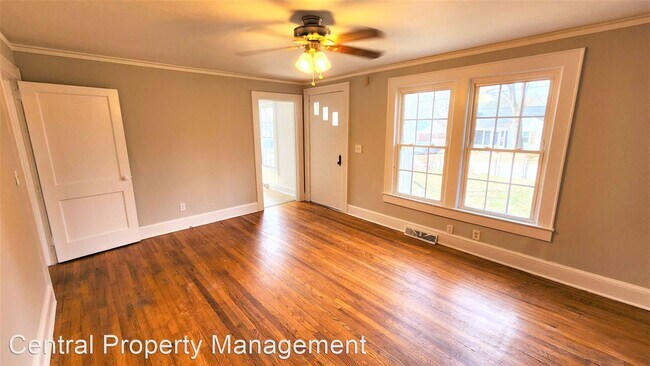 Building Photo - 3 br, 1 bath House - 209 Cumberland Avenue