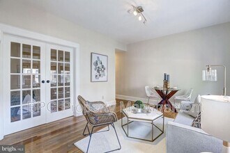 Building Photo - 1618 S St. NW