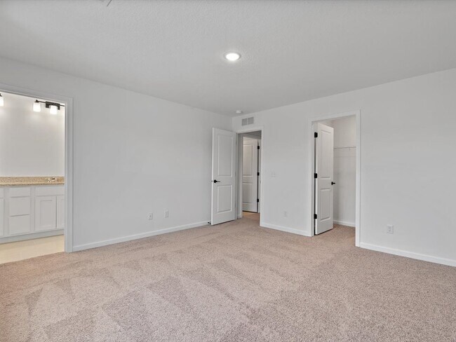 Building Photo - 5934 Butterfield Ct