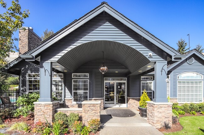Building Photo - Copper Creek