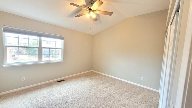 Building Photo - 15668 Dawson Creek Dr