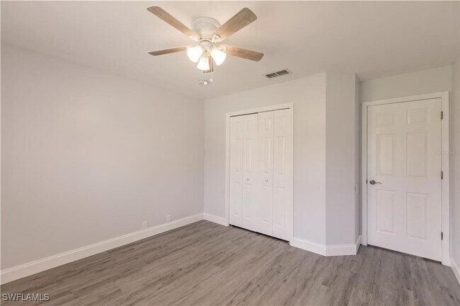 Building Photo - 2615 6th St W