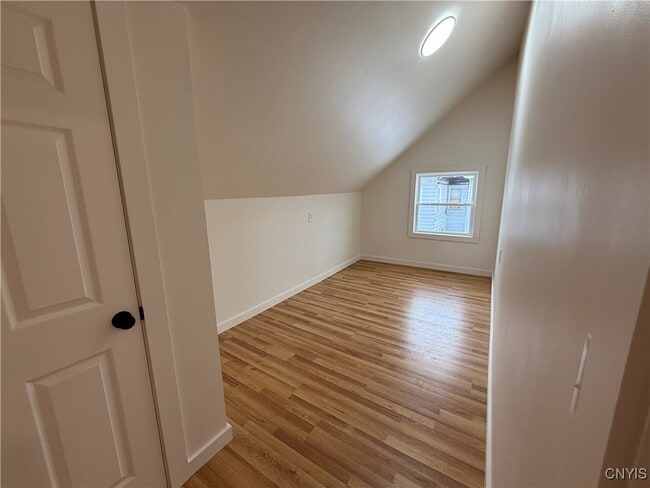 Building Photo - 2817 Milton Ave