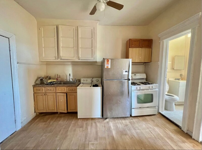 Building Photo - 1624 Pitkin Ave