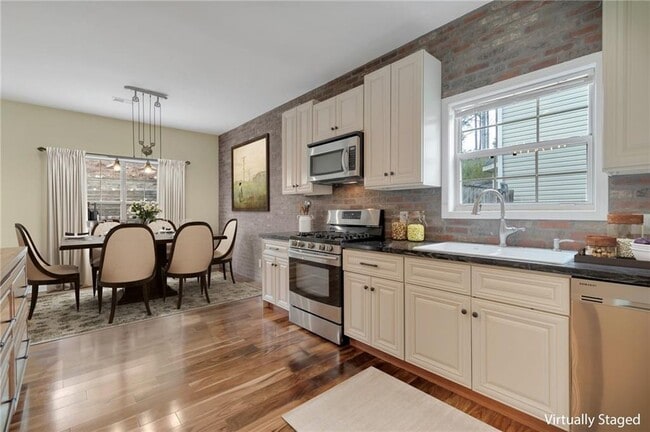 Building Photo - 475 Brown Thrasher Ct
