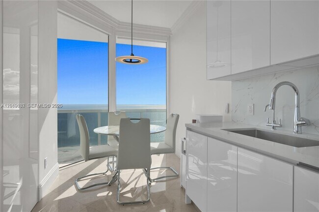 Building Photo - 4779 Collins Ave