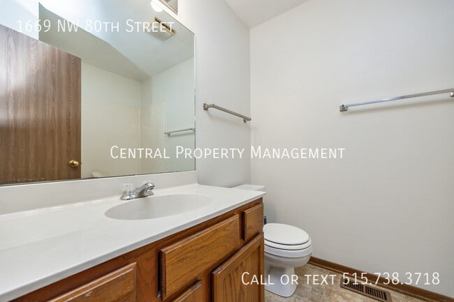 Building Photo - 1669 NW 80th St