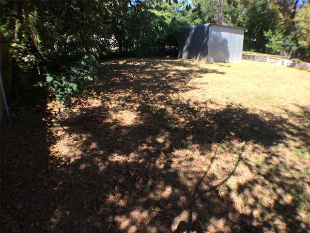 Building Photo - 2113 Haltom Rd