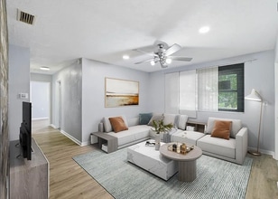 Building Photo - Leila Ave