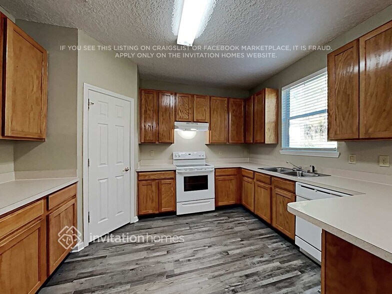 Building Photo - 3444 Crane Hill Ct