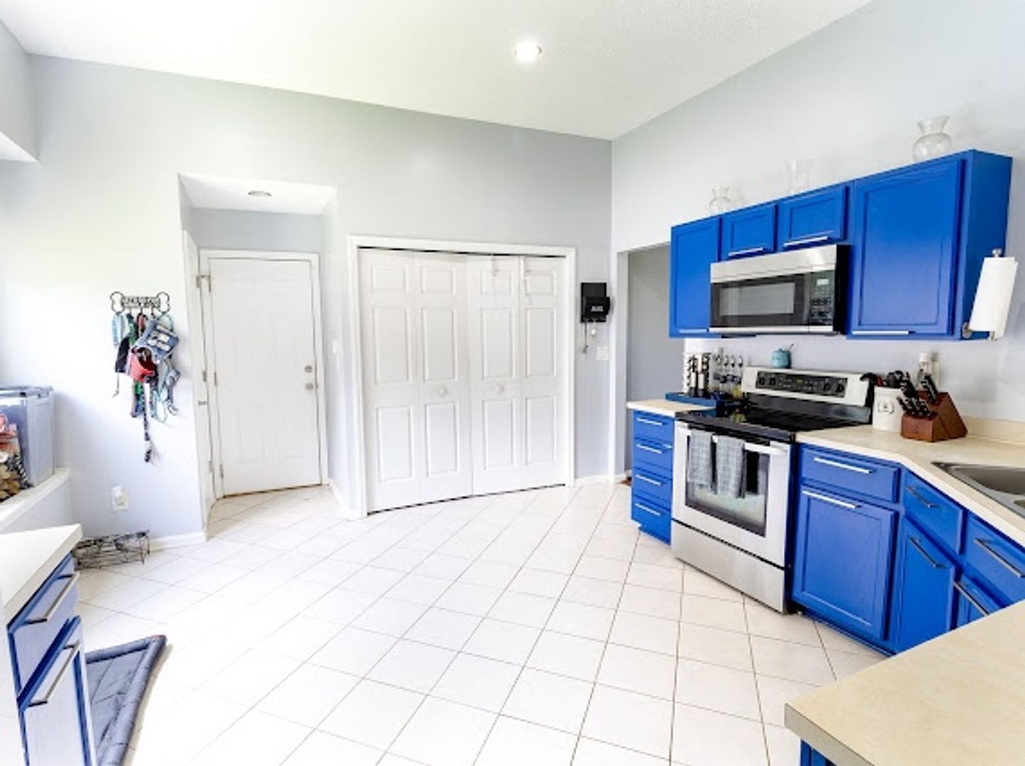 Building Photo - 2936 Walsingham Ct