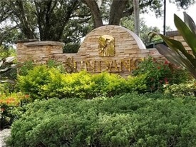 Building Photo - 2826 S University Dr
