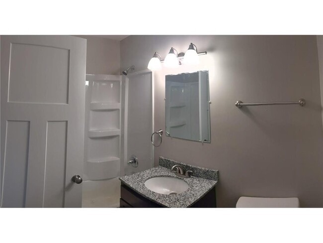 Building Photo - 1200 2nd Dr NE