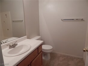 Building Photo - 9998 Fine Fern St