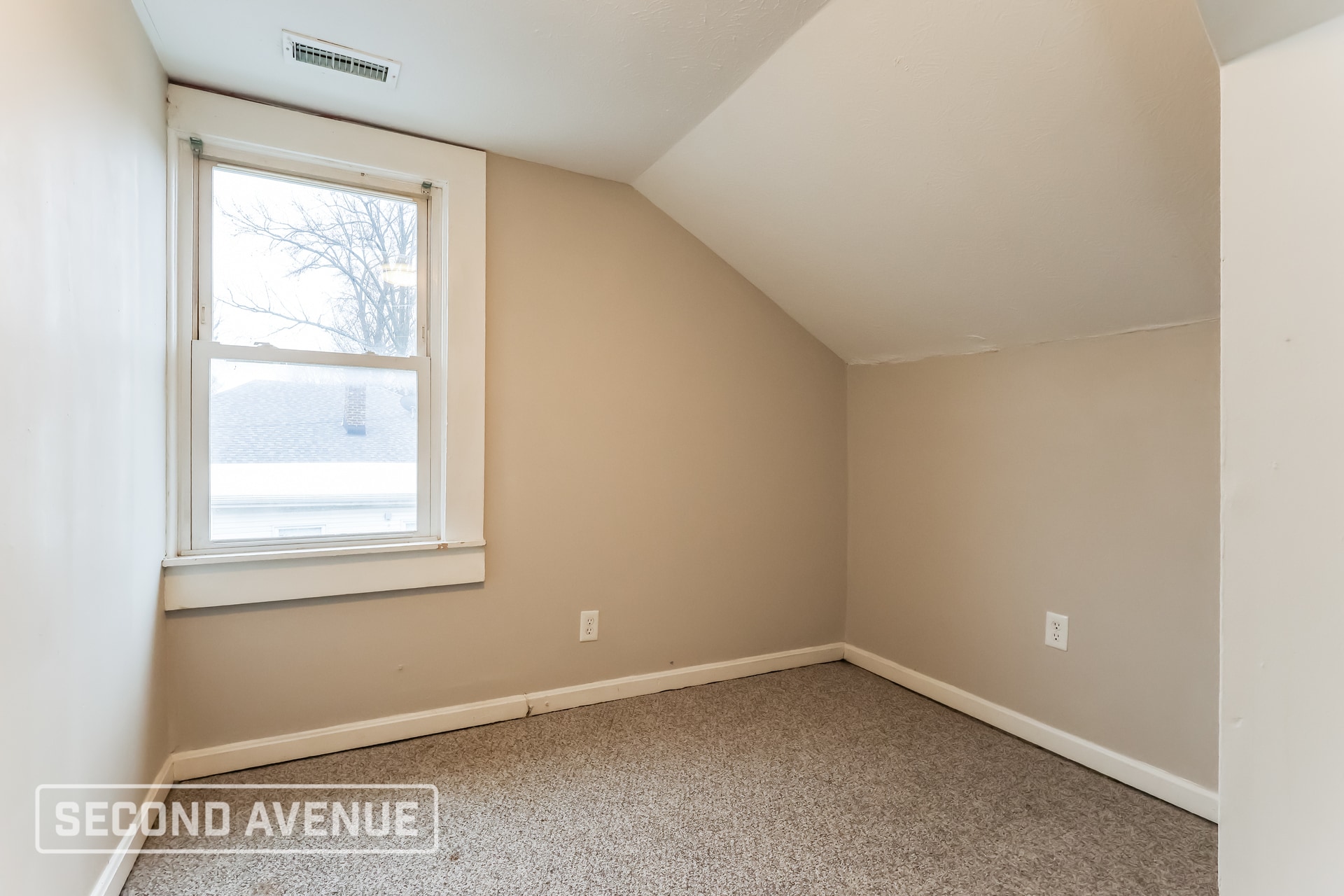 Building Photo - 4023 Taylor Blvd