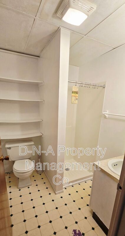 Building Photo - 103-105 S. Broadway