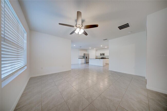 Building Photo - 5327 Timberland Ave