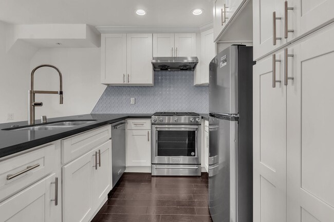 Building Photo - 33492 Valley View Ct