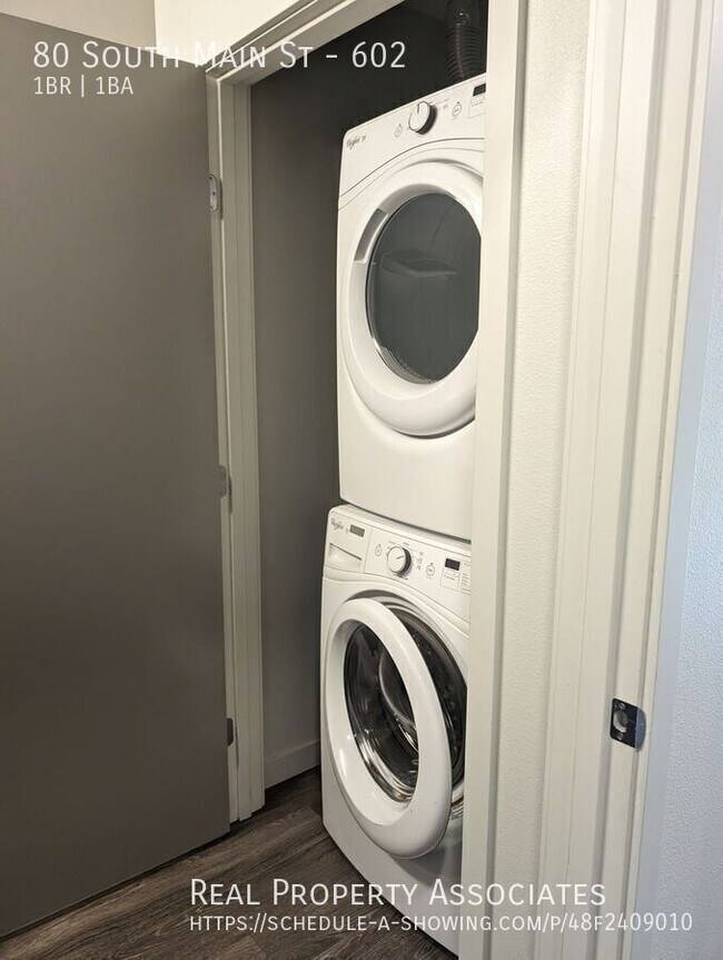 Building Photo - 80 South Main St