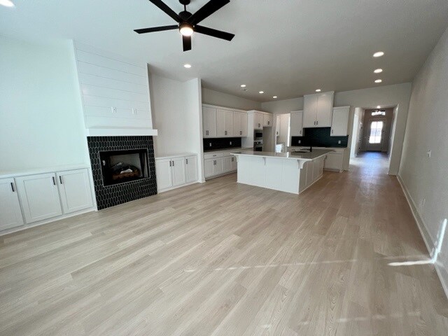 Building Photo - 6207 SW Luna Ln