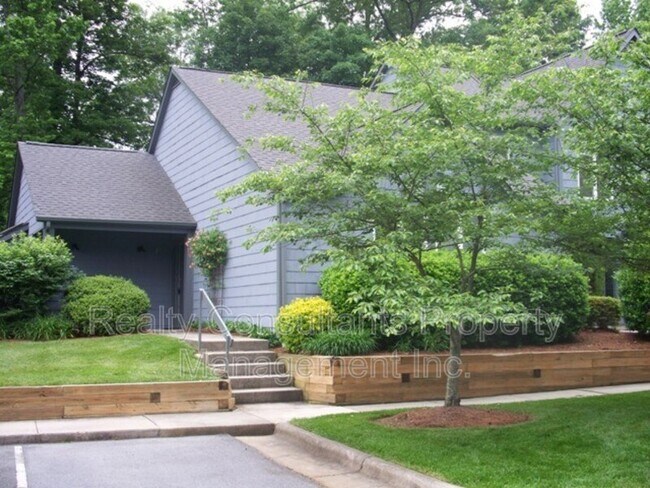 Building Photo - 306-F N Lindell Rd