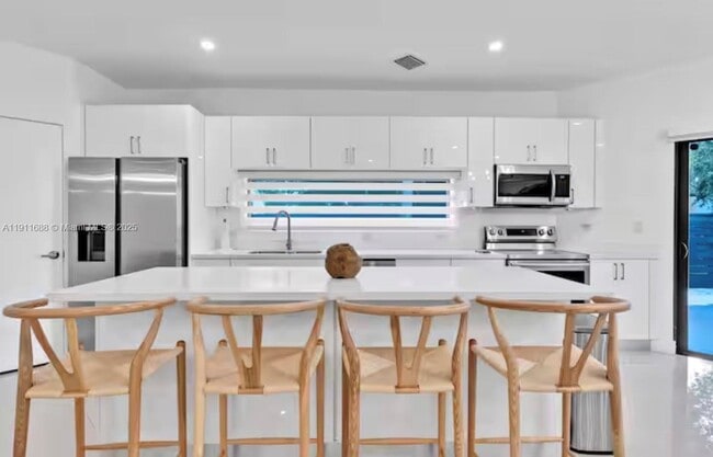 Building Photo - 9958 SW 216th St