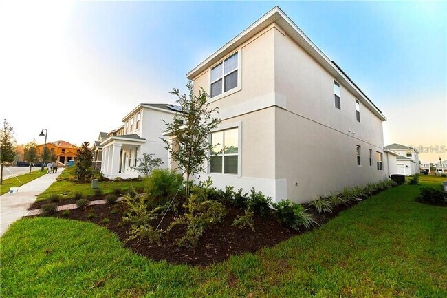 Building Photo - 12027 Grammar Ln