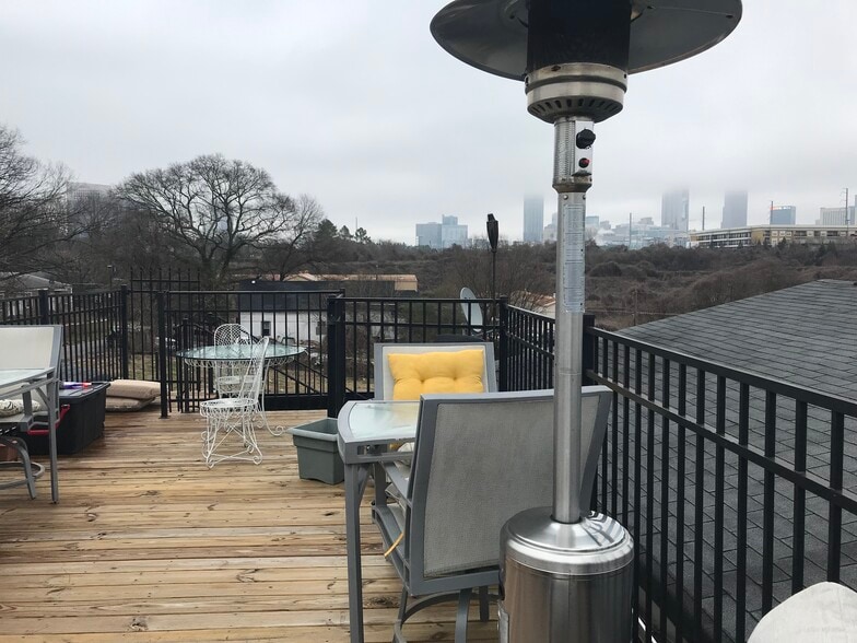 Building Photo - 650 Jett St NW