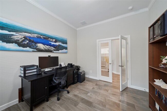 Building Photo - 11103 Bluewater Lagoon Cir