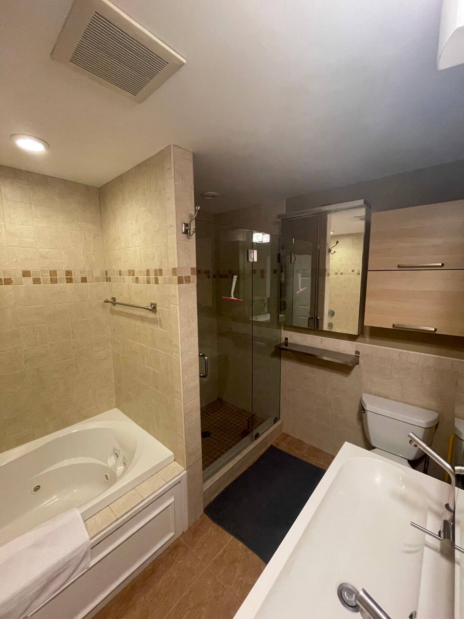 Building Photo - 14 Oak St