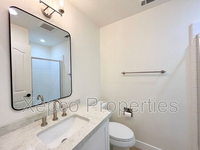 Building Photo - 68450 Pasada Rd