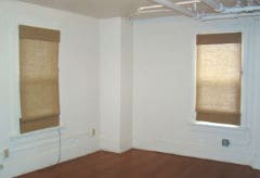 Building Photo - 300 NE Maple St