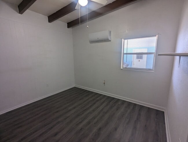 Building Photo - Charming and Spacious 3-Bedroom Home for Rent, furbabies are Welcome!