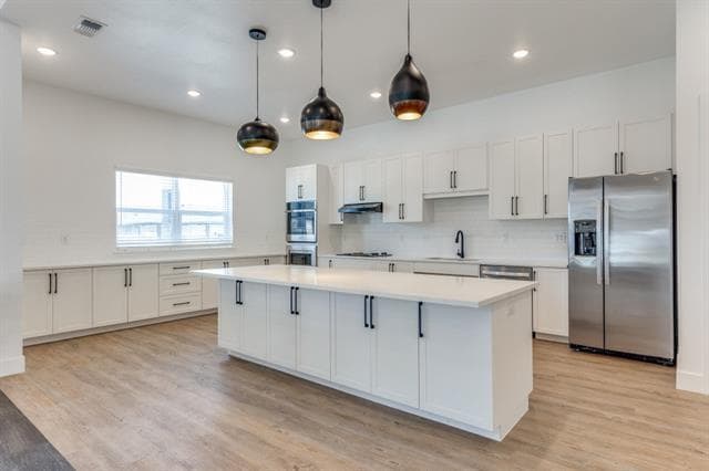 Building Photo - 820 W McLeroy Blvd