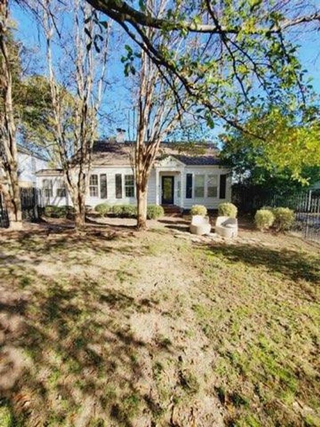 Primary Photo - Beautiful 3-Bedroom, 3-Bath Home in Memphi...