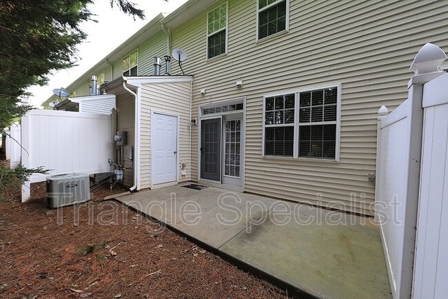 Building Photo - 8227 Martello Ln