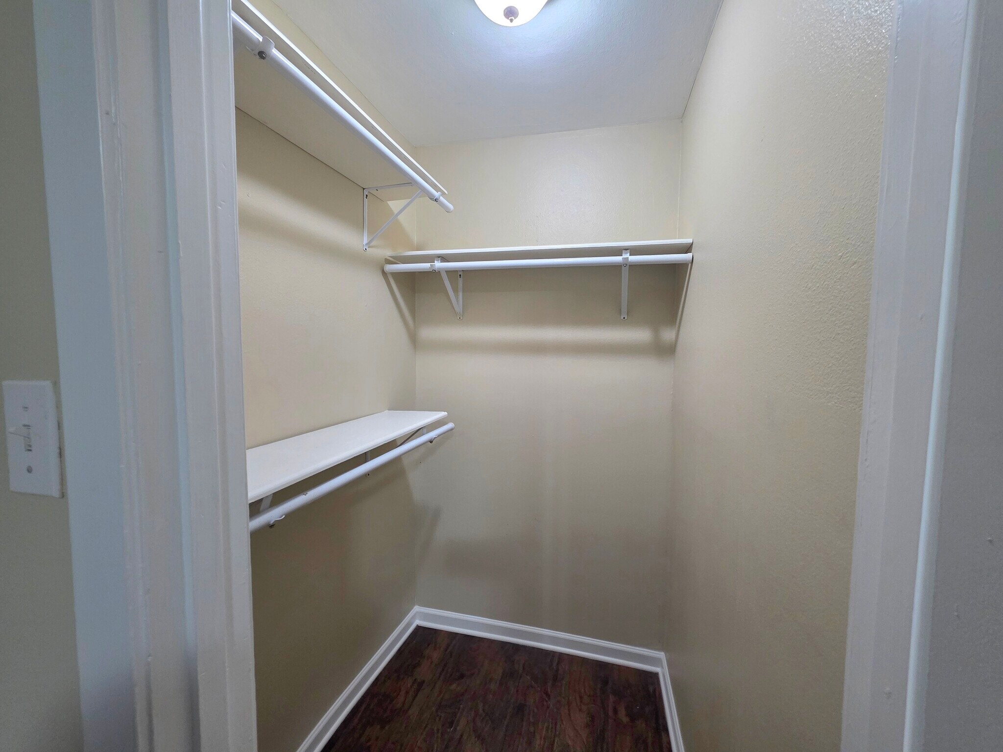 Building Photo - 5219 Goodland Dr