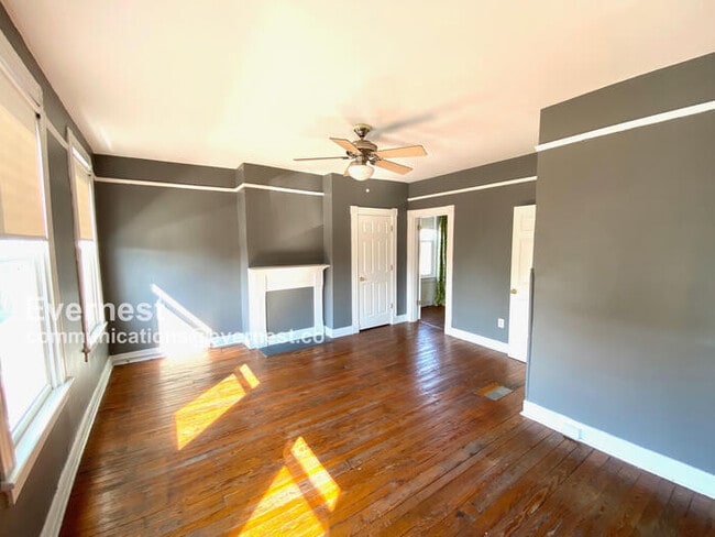 Building Photo - 523 N 31st St