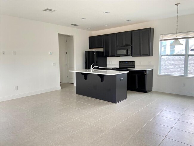 Building Photo - 8502 Nemours Pkwy