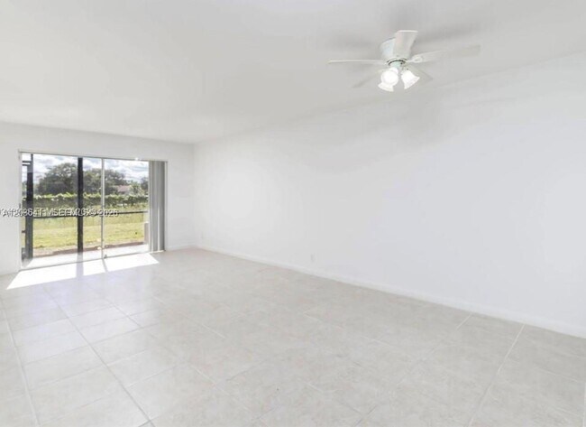 Building Photo - 7900 Fairview Dr