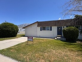Building Photo - 1790 N 550 W