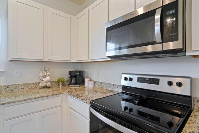 Building Photo - 51 Woodsorrel St