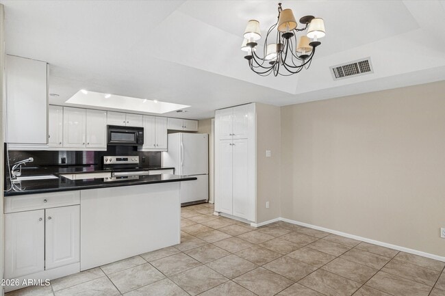 Building Photo - 5208 N 78th Way